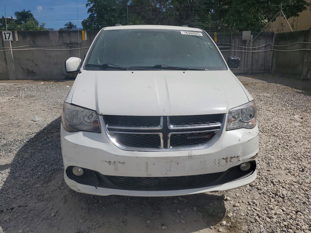 2017 Dodge Grand Caravan Sxt - zdjęcie 5