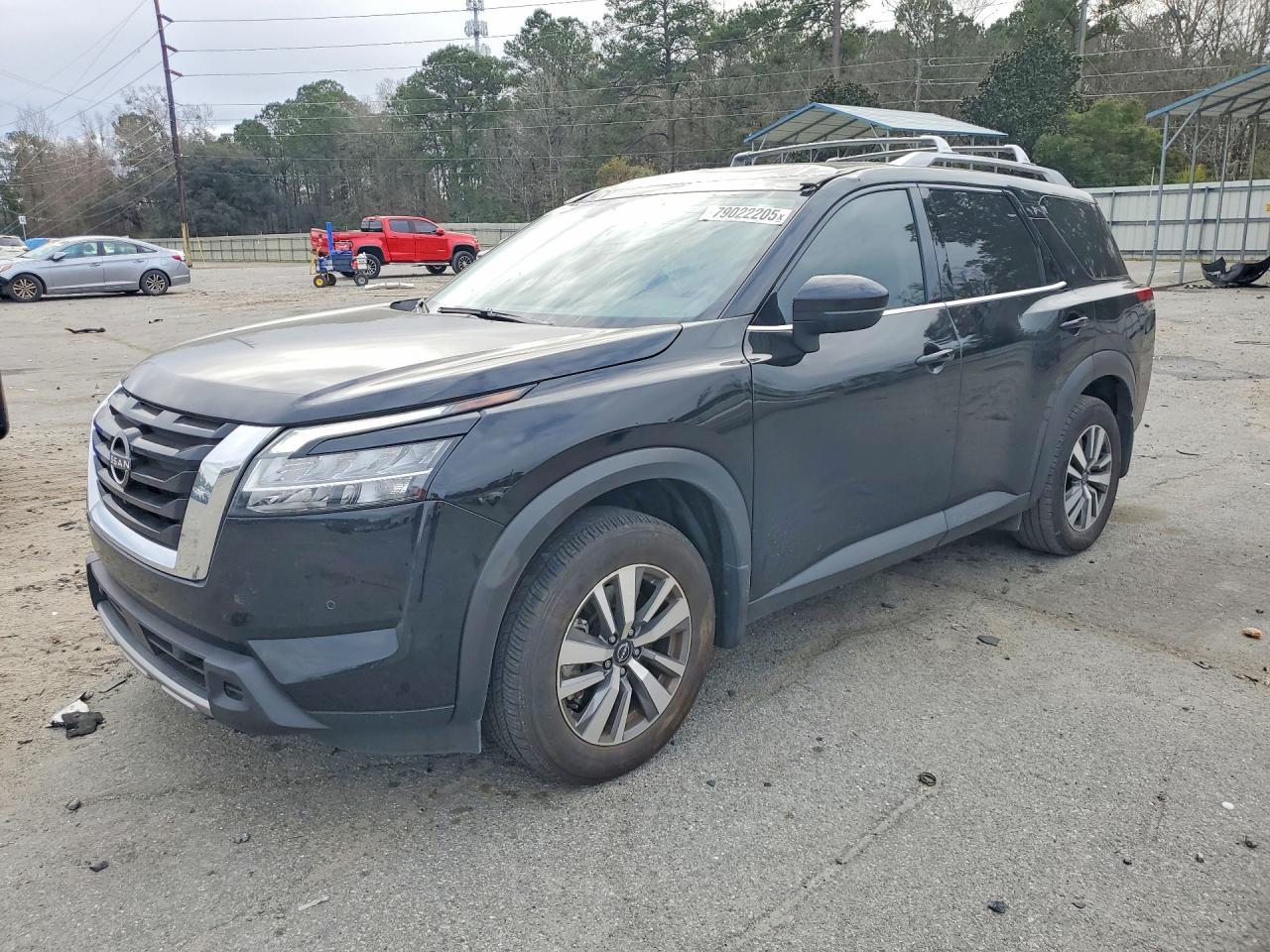 2023 Nissan Pathfinder Sl - zdjęcie główne