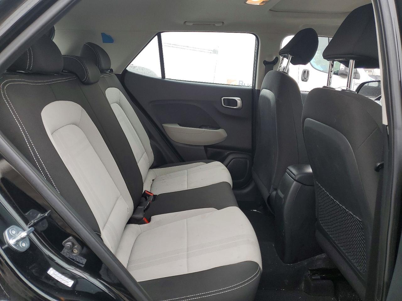 2023 Hyundai Venue Sel - zdjęcie 10