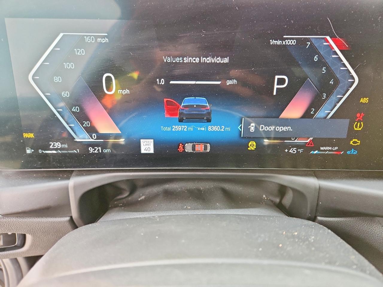 2024 BMW Motorrad 330I - zdjęcie 9