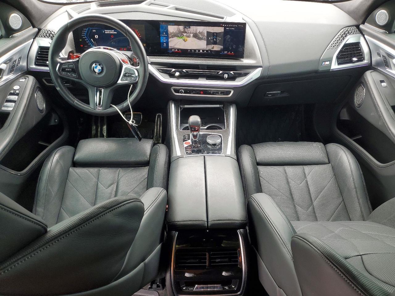 2024 BMW Xm - zdjęcie 8