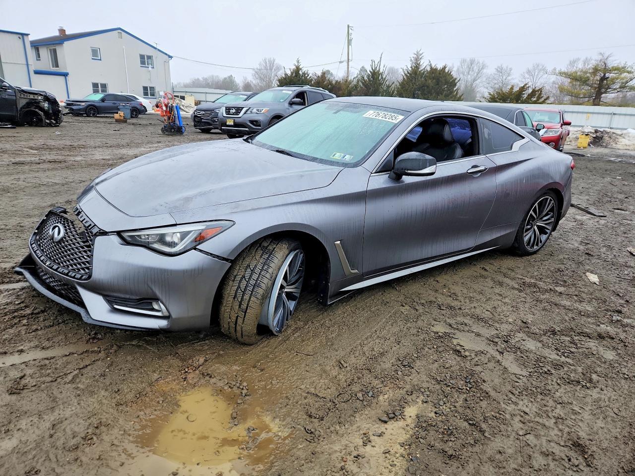 Infiniti Q60 - zdjęcie 1