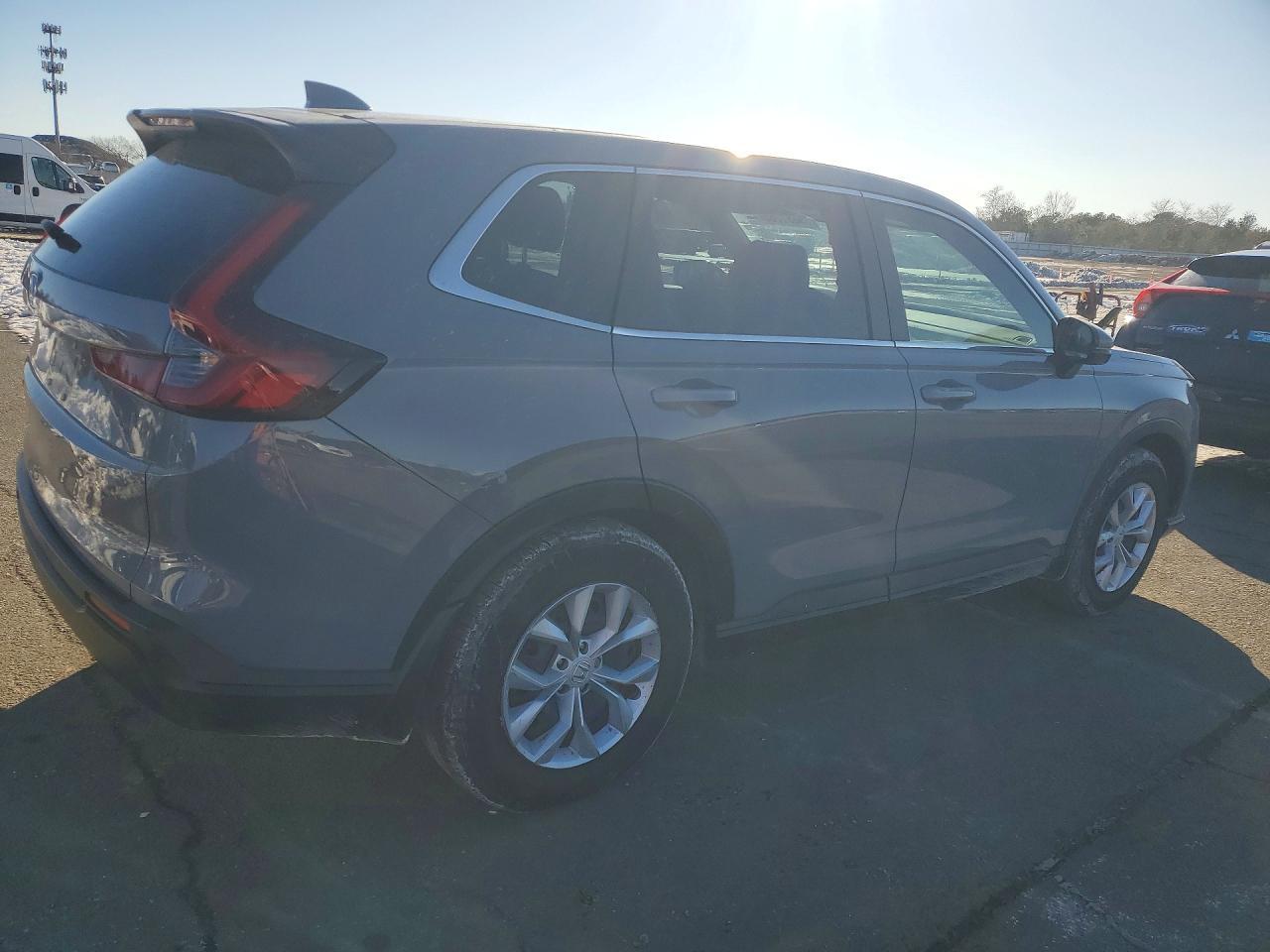 2023 Honda Cr-V Lx - zdjęcie 3