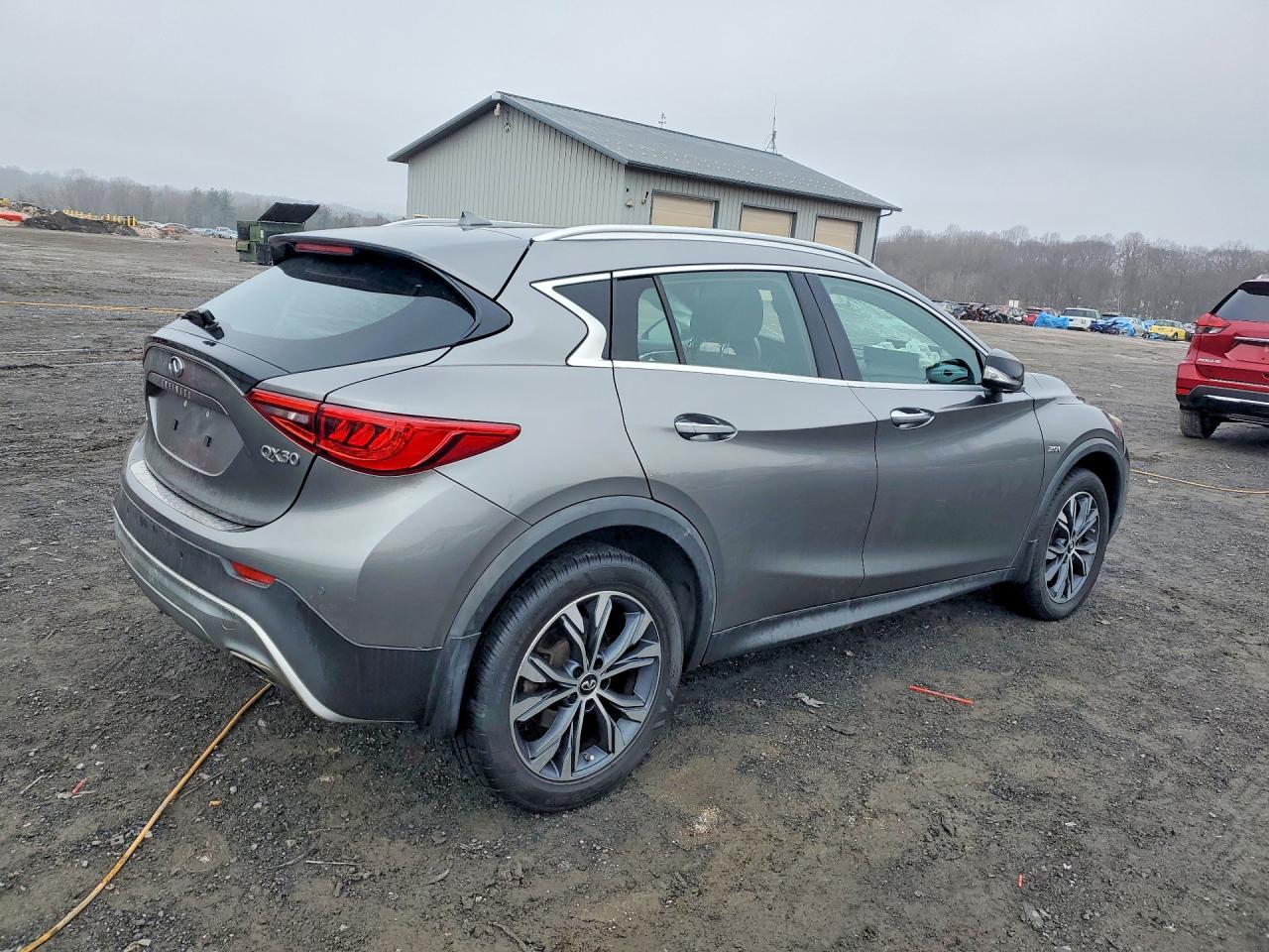 2017 Infiniti Qx30 Premium - zdjęcie 3