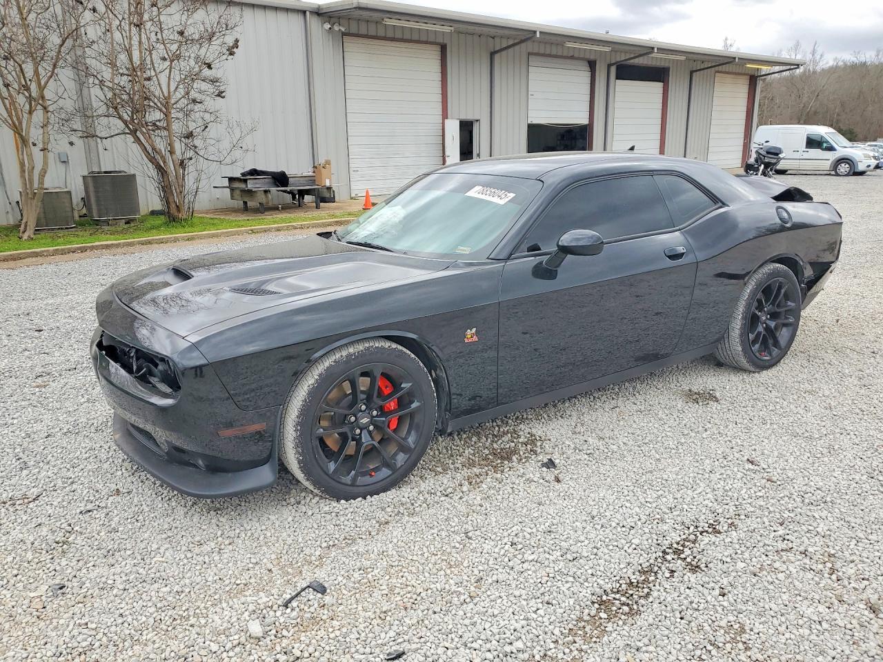 2022 Dodge Challenger R - zdjęcie główne