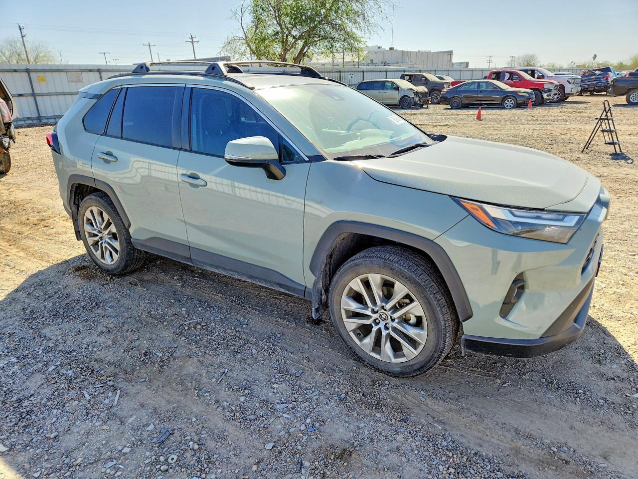 2022 Toyota Rav4 Xle Premium - zdjęcie 4