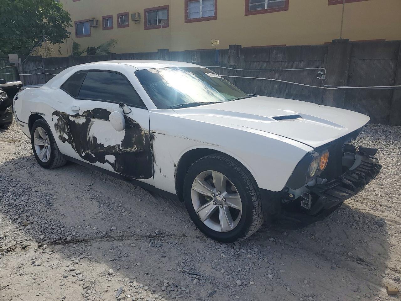 2023 Dodge Challenger Sxt - zdjęcie 4