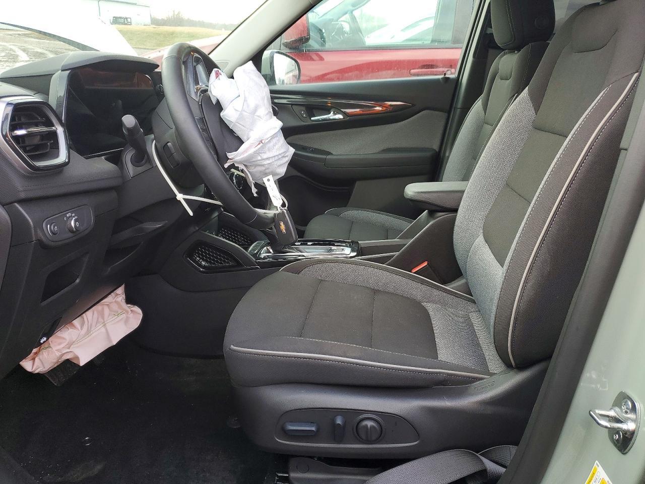 2025 Chevrolet Trailblazer Lt - zdjęcie 7