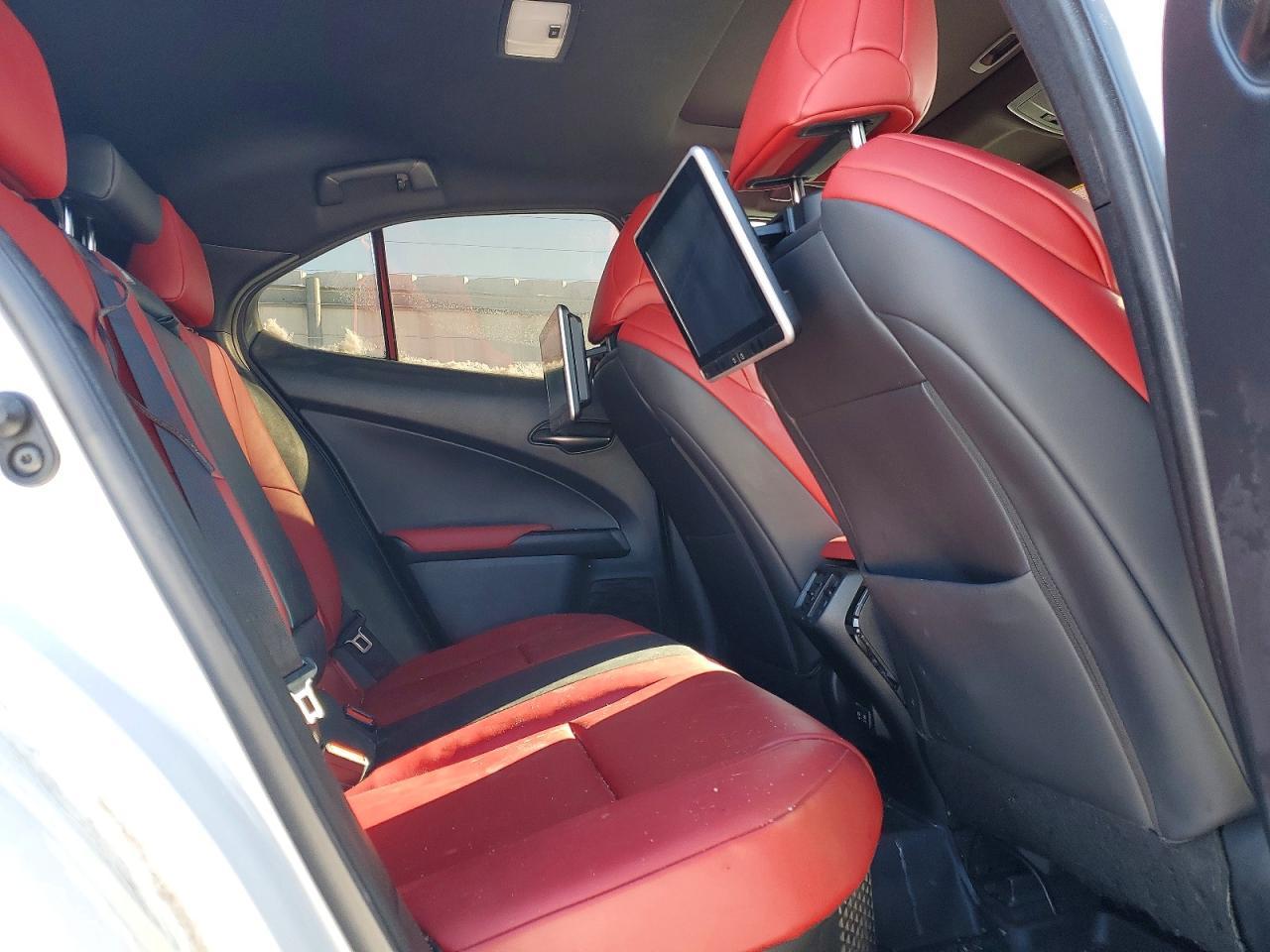 2020 Lexus Ux 250H - zdjęcie 10