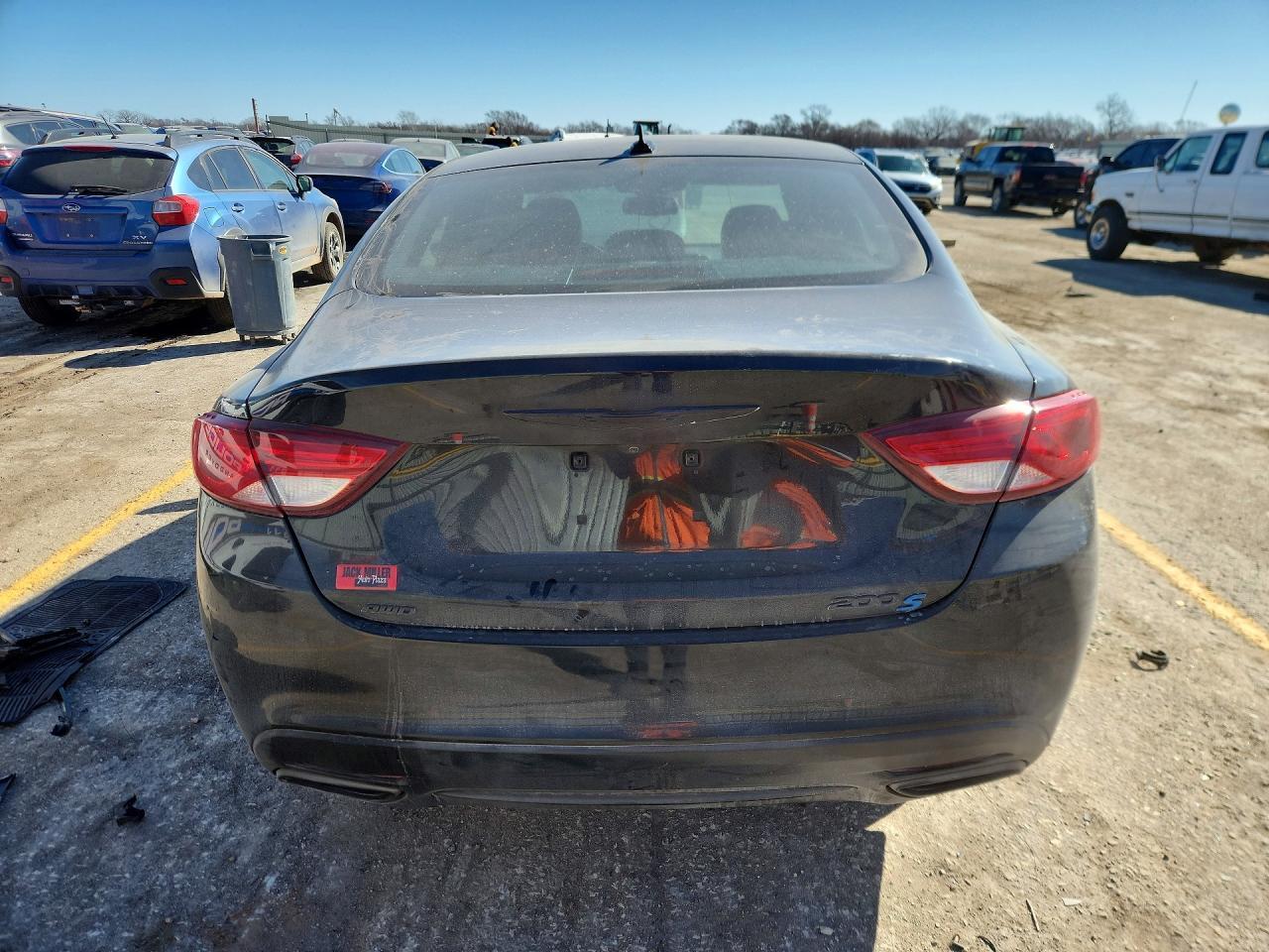 2016 Chrysler 200 S - zdjęcie 6