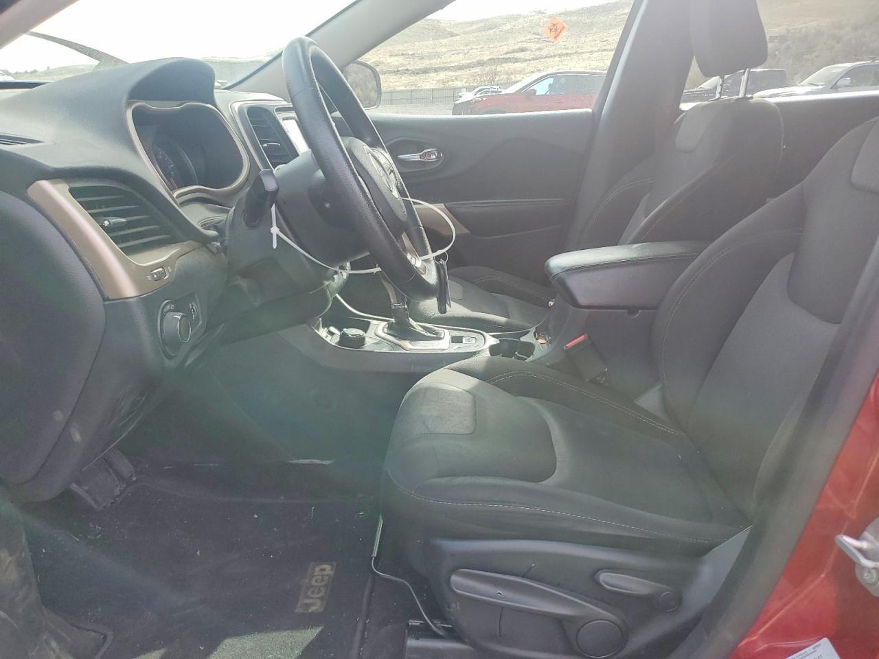 2017 Jeep Cherokee Sport - zdjęcie 7