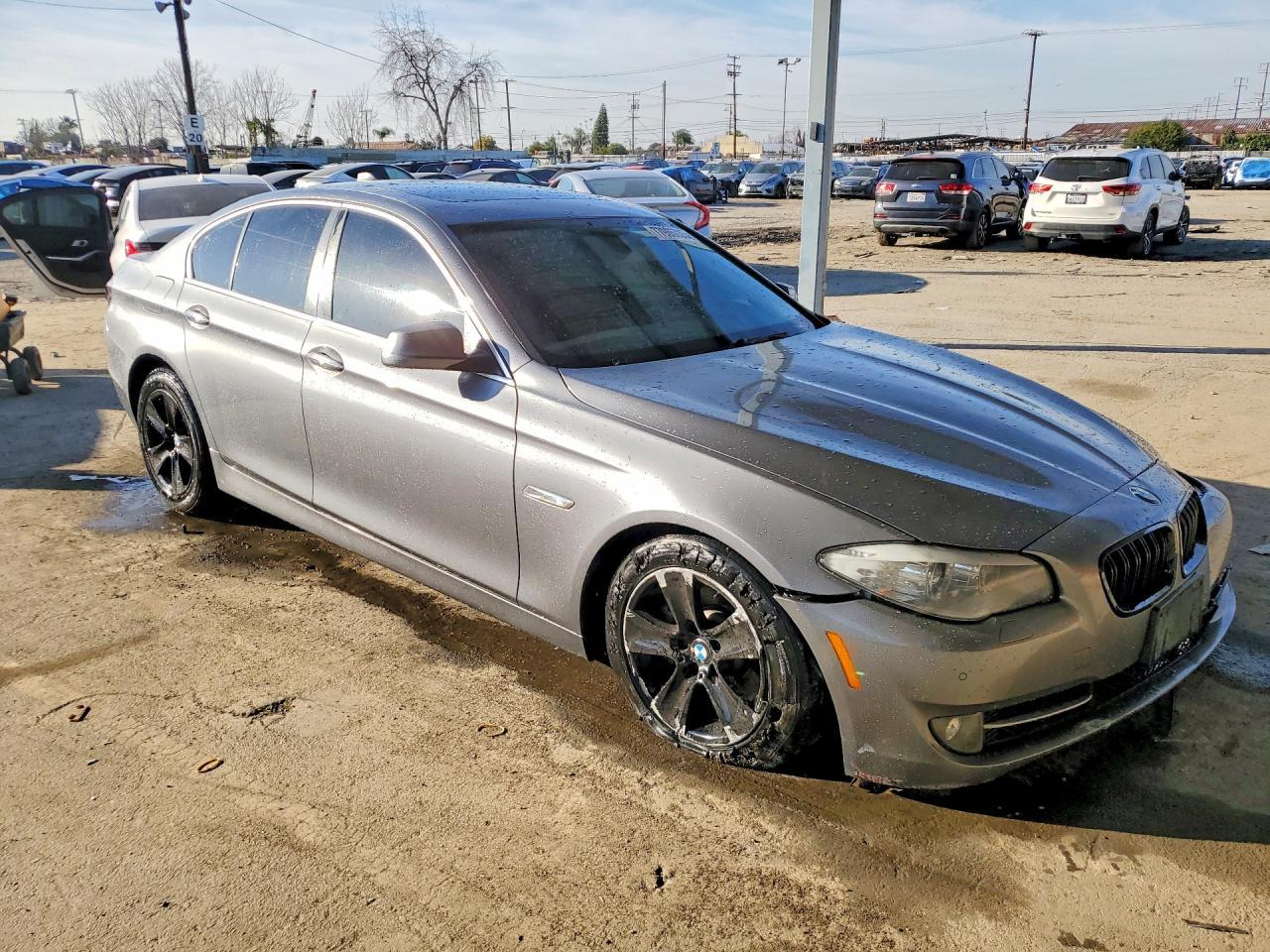 2013 BMW 528 I - zdjęcie 4