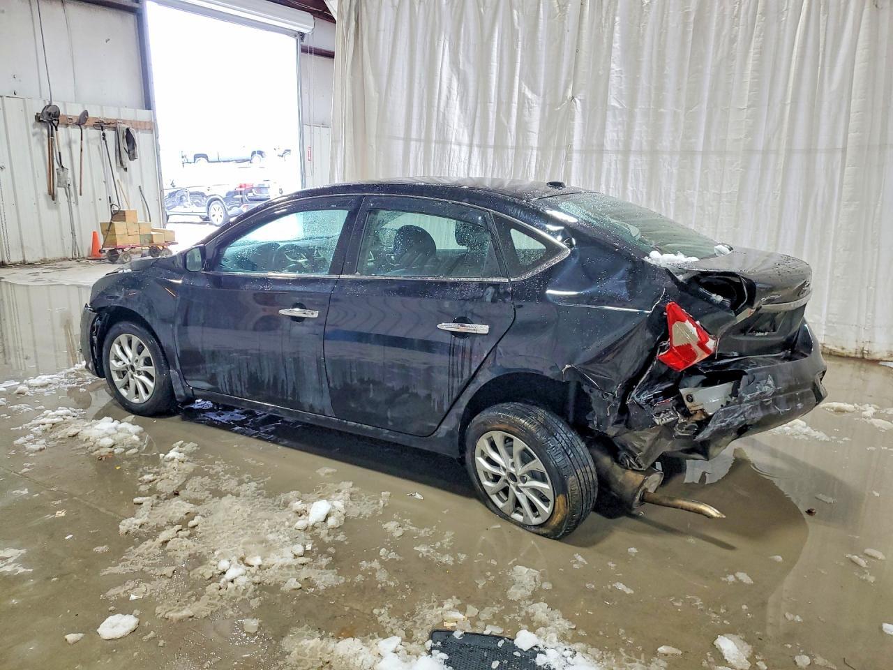 2019 Nissan Sentra Sv - zdjęcie 2