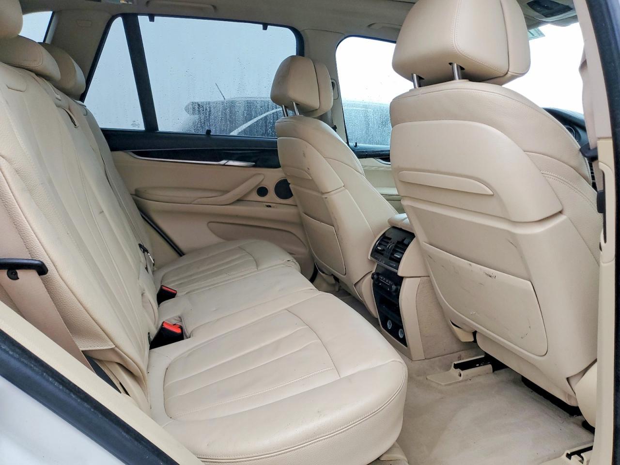 2015 BMW X5 xDrive50I - zdjęcie 11