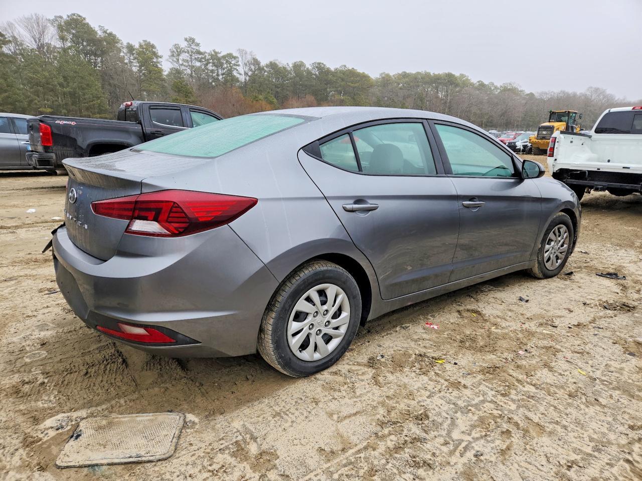 2019 Hyundai Elantra Se - zdjęcie 3