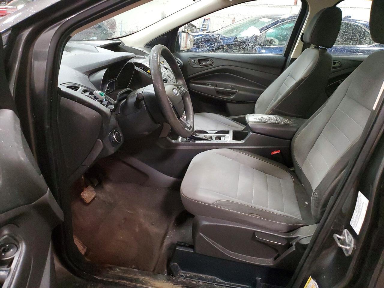2017 Ford Escape S - zdjęcie 7