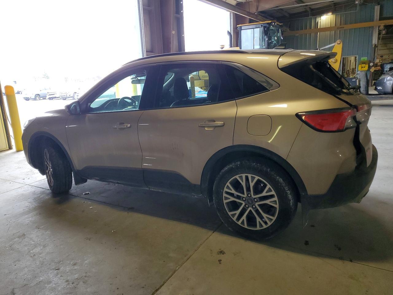 2021 Ford Escape Sel - zdjęcie 2