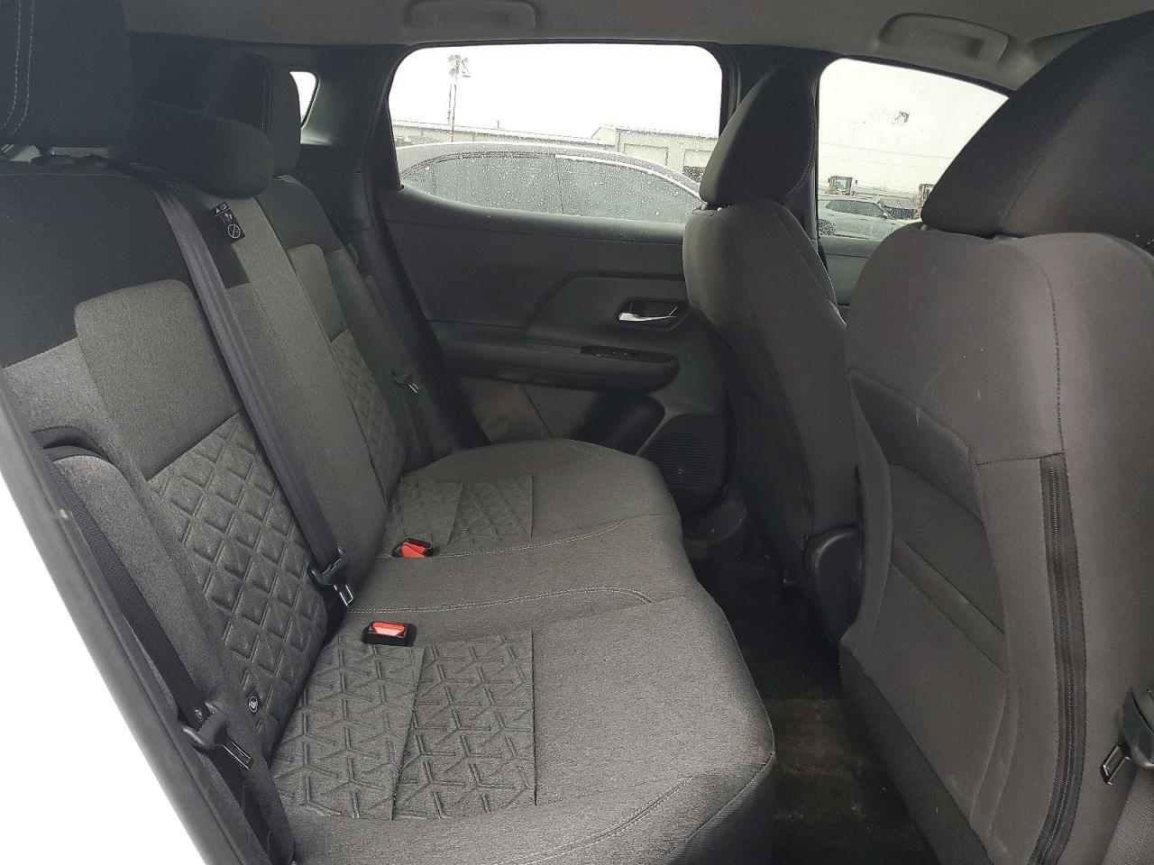 2025 Nissan Kicks Sv - zdjęcie 10