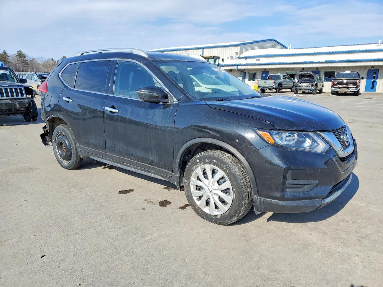 2017 Nissan Rogue S - zdjęcie 4