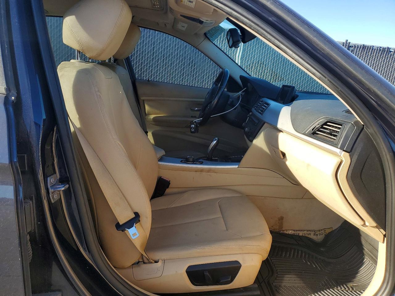 2013 BMW 328 I - zdjęcie 5