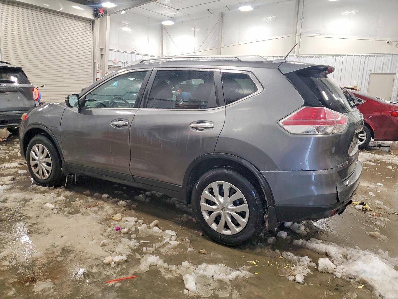 2014 Nissan Rogue S - zdjęcie 2