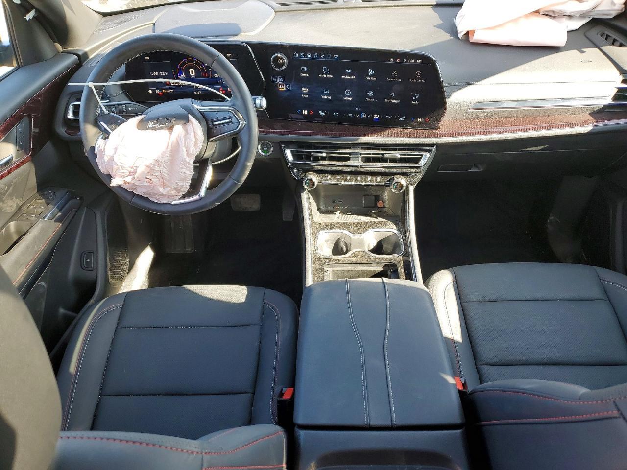 2025 Chevrolet Traverse Z71 - zdjęcie 8