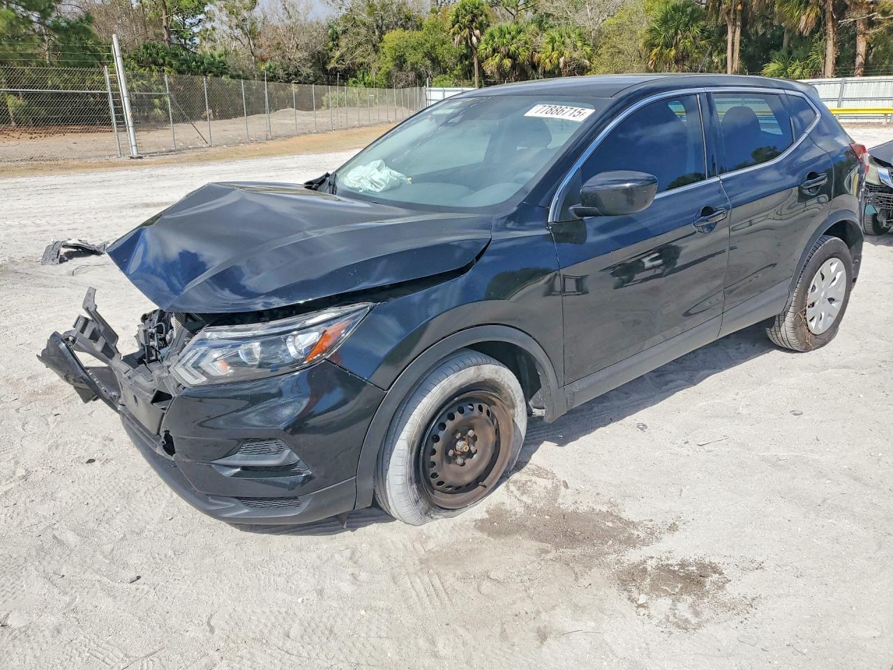 2020 Nissan Rogue Sport S - zdjęcie główne