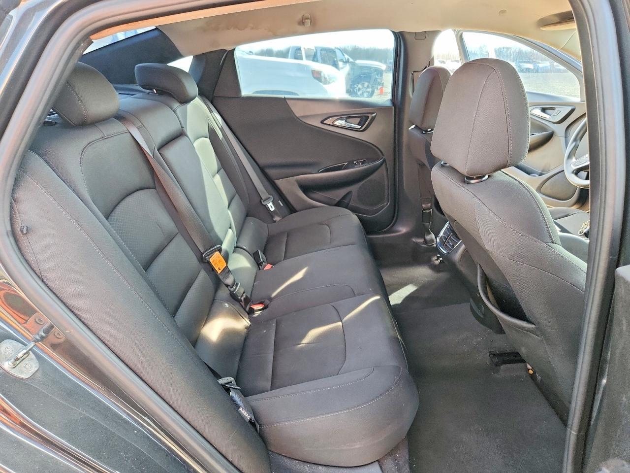 2017 Chevrolet Malibu Lt - zdjęcie 10