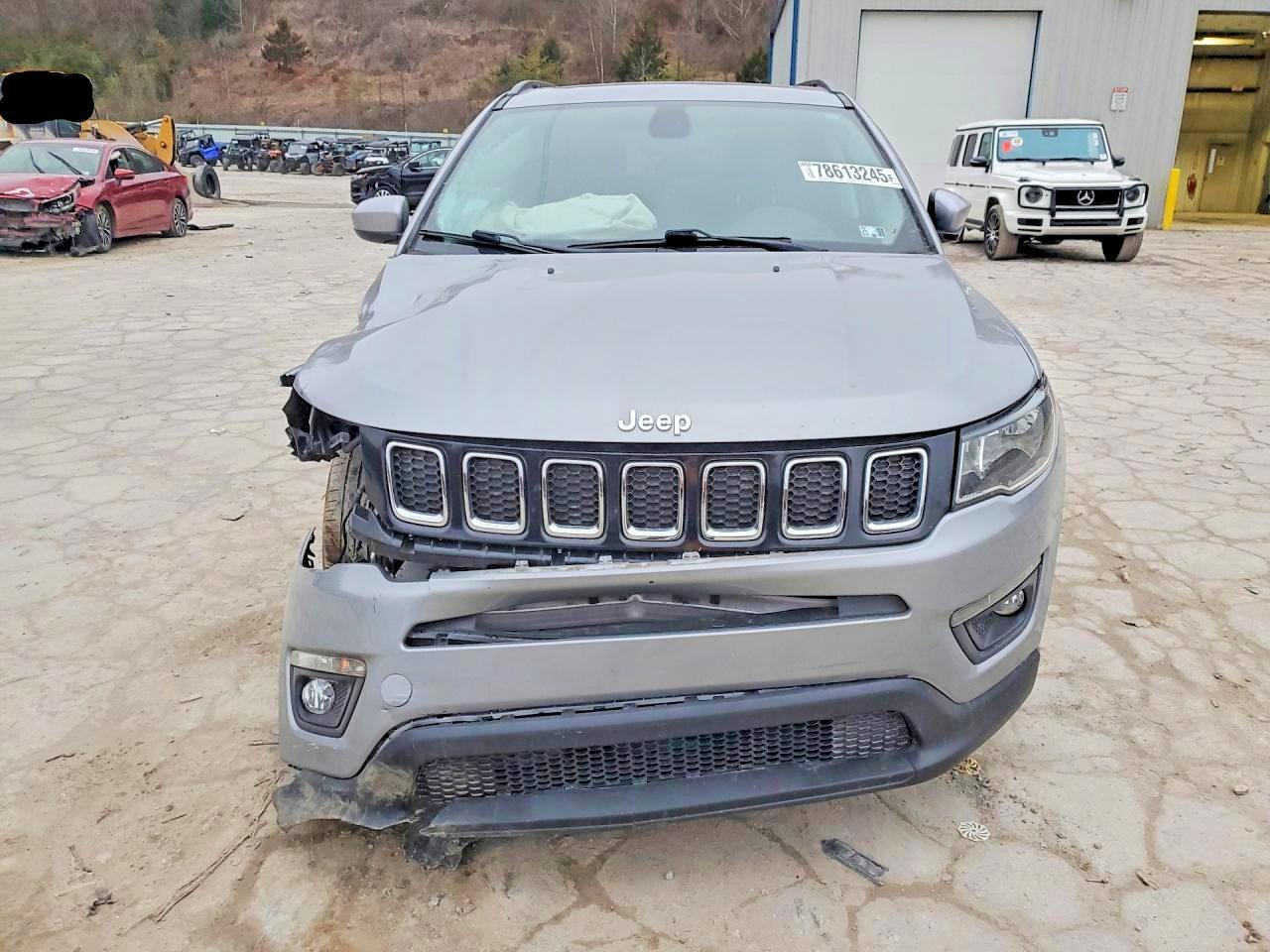2019 Jeep Compass Latitude - zdjęcie 5