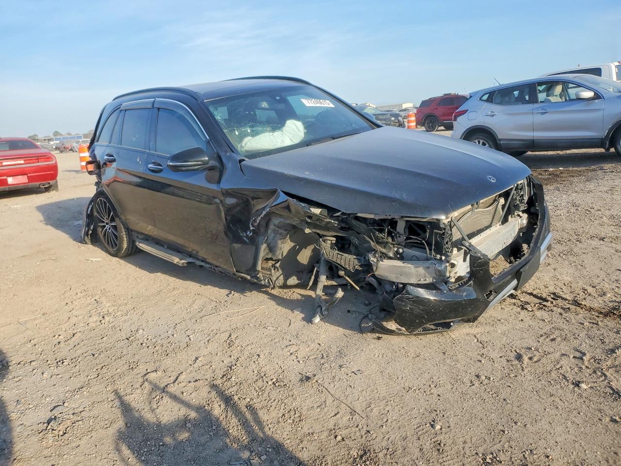 2018 Mercedes-Benz Glc 300 - zdjęcie 4