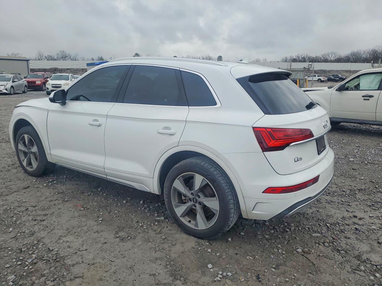 2023 Audi Q5 Premium Plus 40 - zdjęcie 2