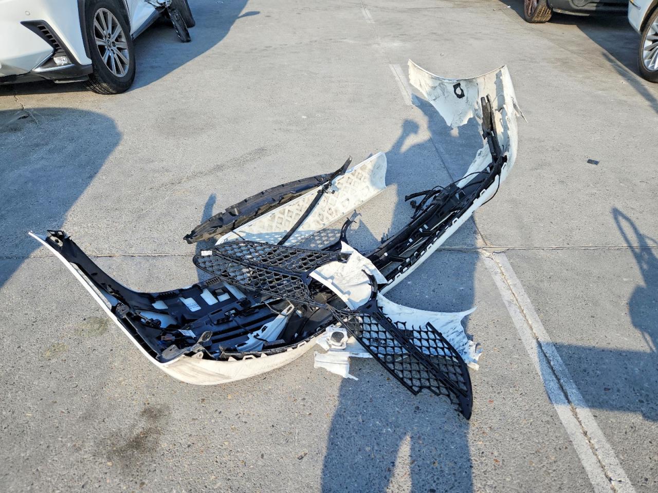 2022 Mercedes-Benz C 300 - zdjęcie 12