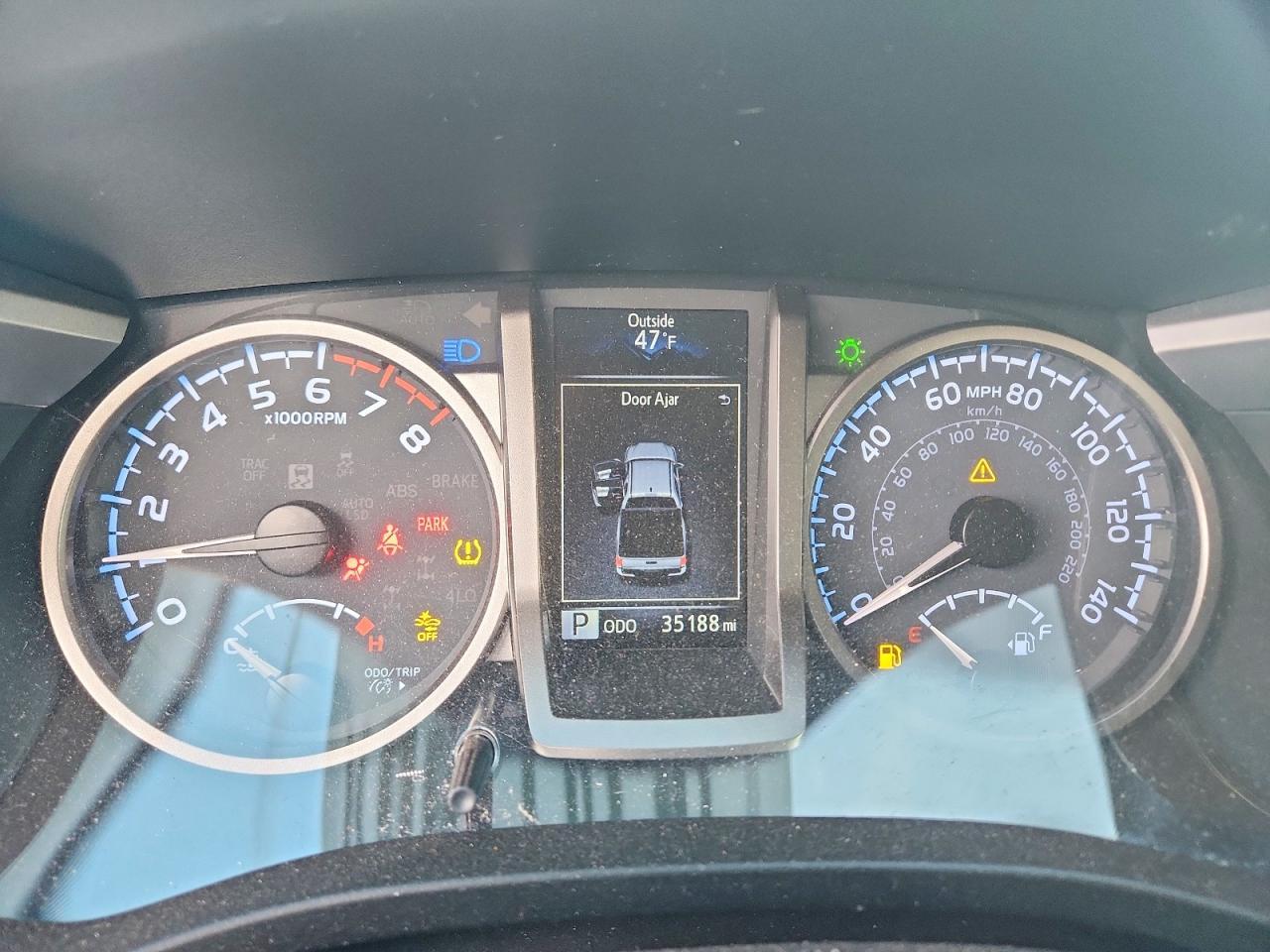 2021 Toyota Tacoma - zdjęcie 9