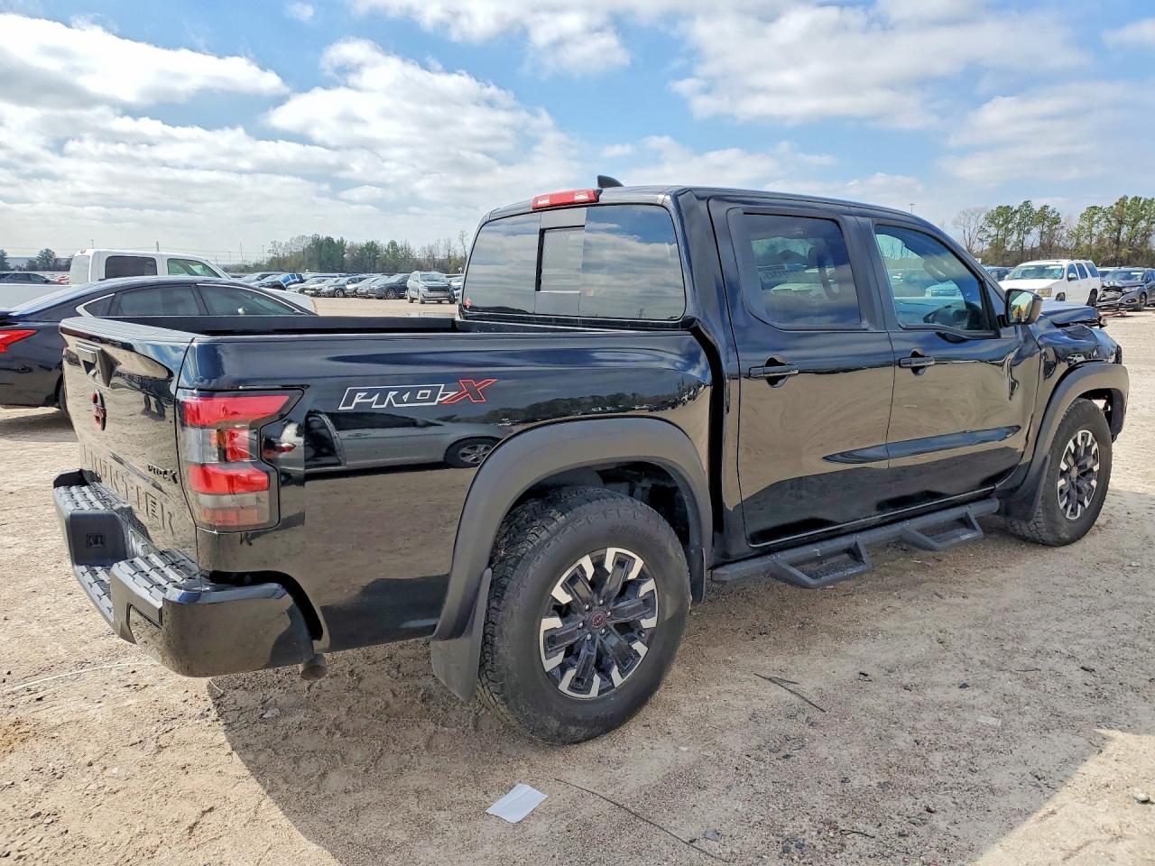 2024 Nissan Frontier S - zdjęcie 3