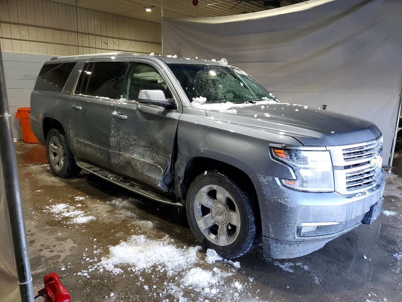 2018 Chevrolet Suburban K1500 Premier - zdjęcie 4