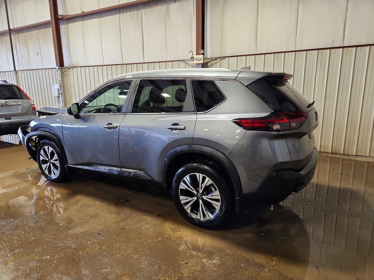 2023 Nissan Rogue Sv - zdjęcie 2