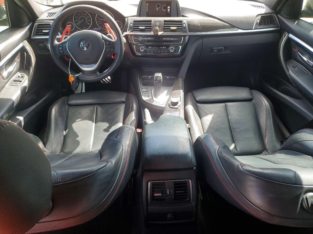 2017 BMW 330 I - zdjęcie 8