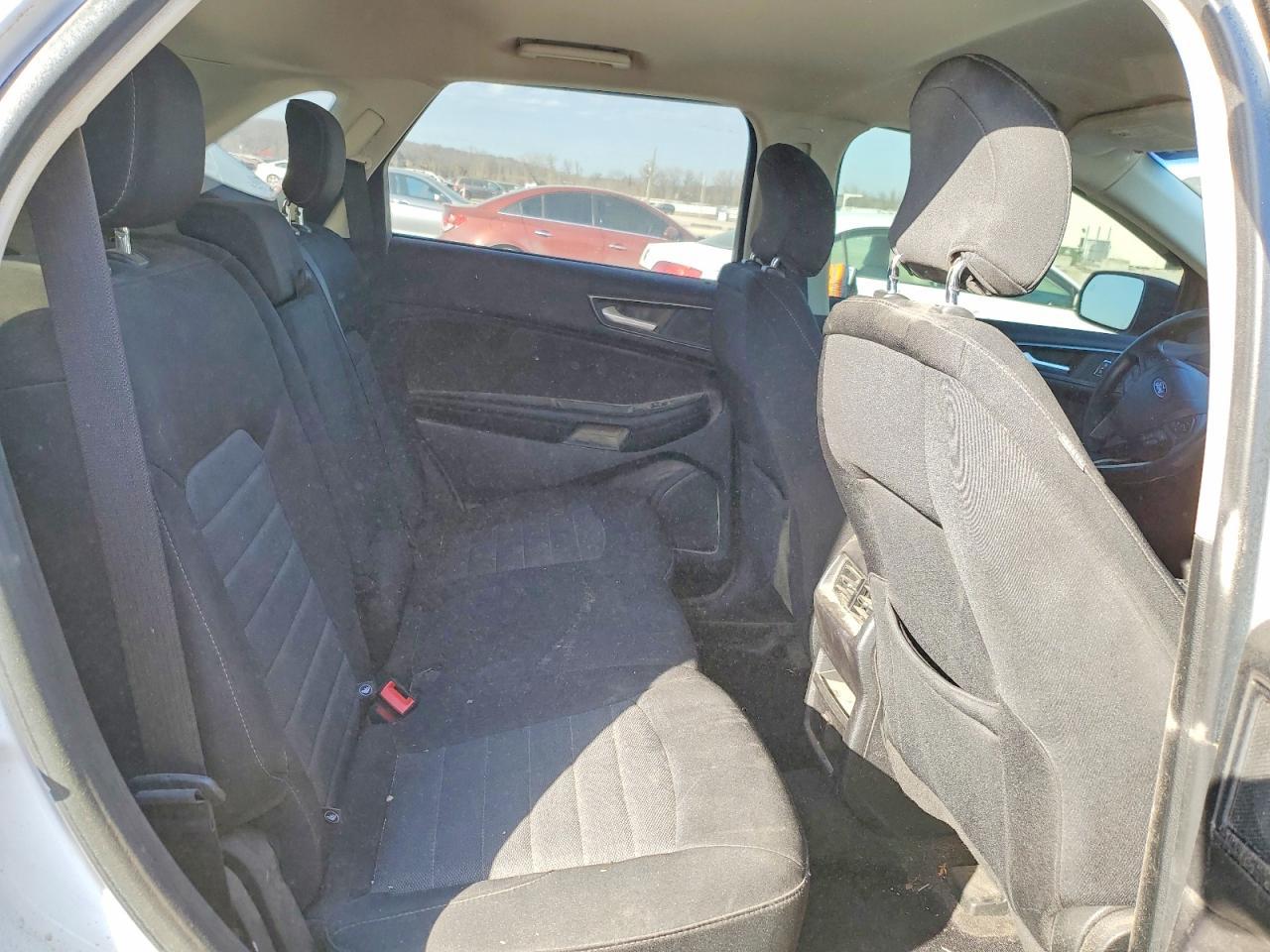 2019 Ford Edge - zdjęcie 11