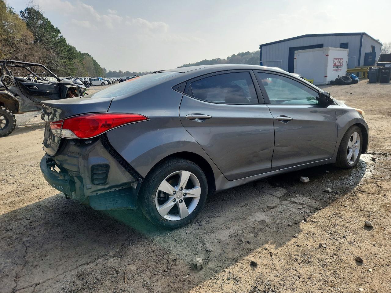 2013 Hyundai Elantra Gls - zdjęcie 3