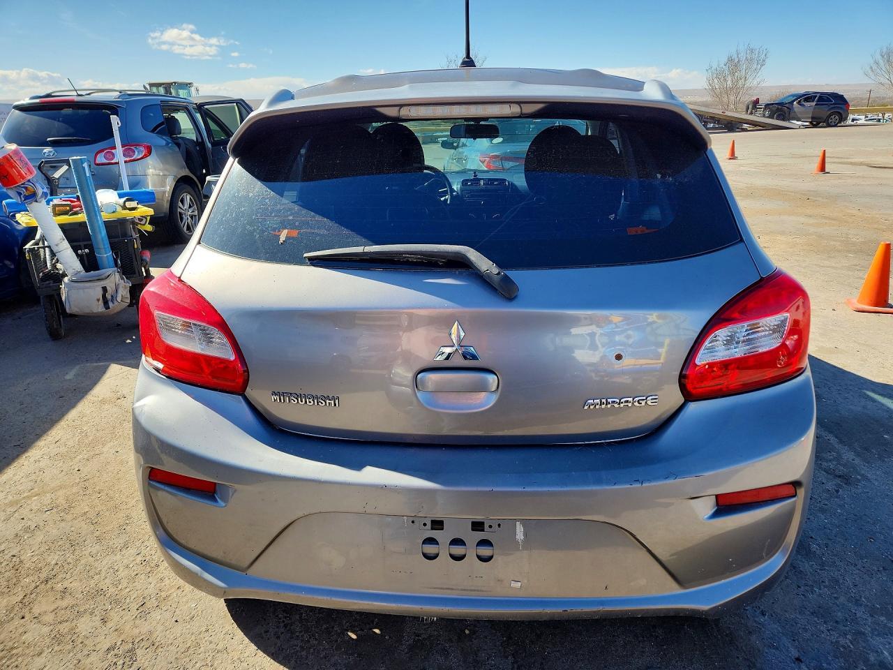 2017 Mitsubishi Mirage Es - zdjęcie 6