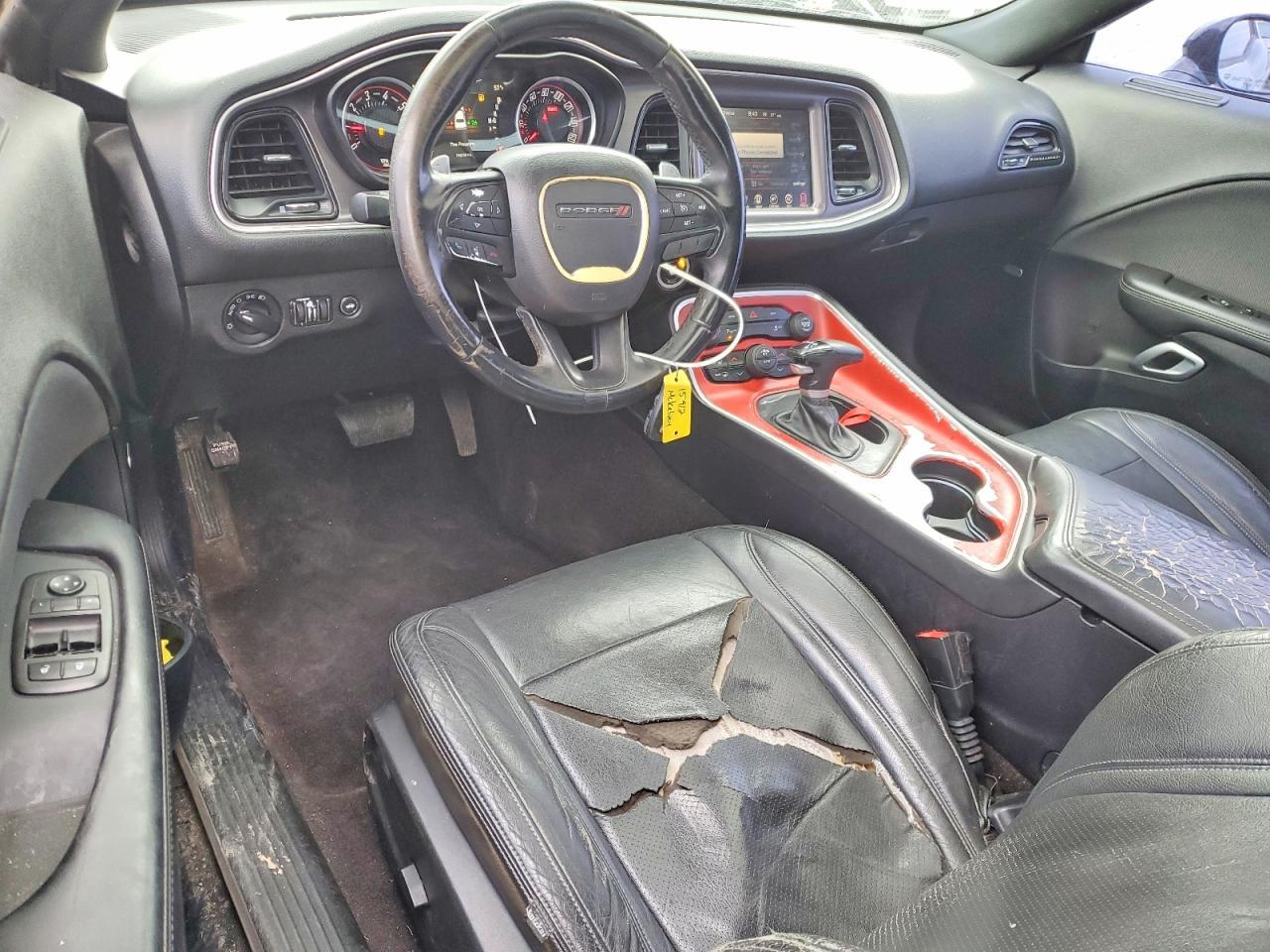 2016 Dodge Challenger Sxt - zdjęcie 8