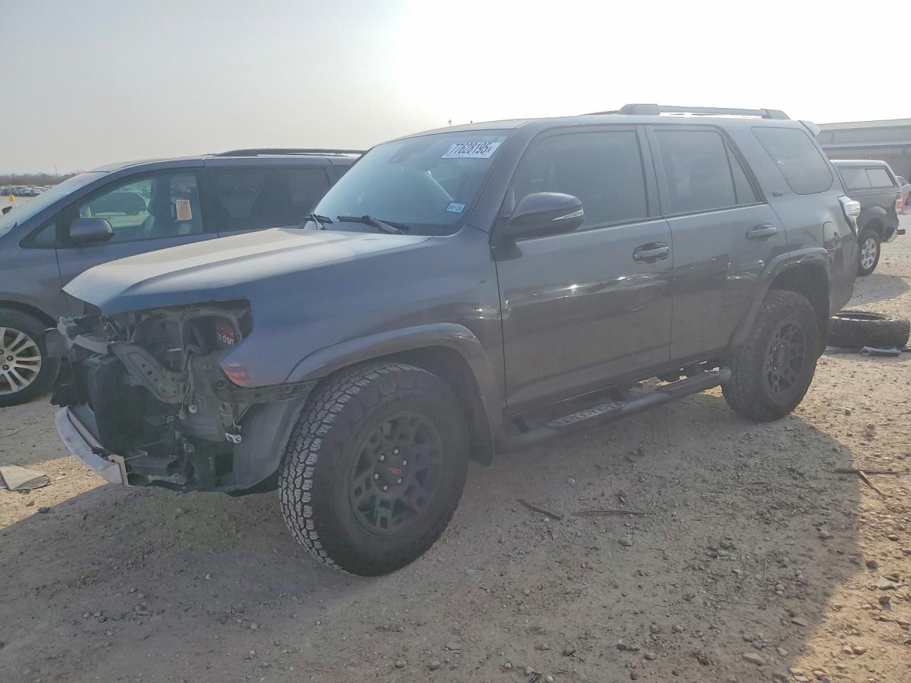 2023 Toyota 4Runner Sr5 - zdjęcie główne