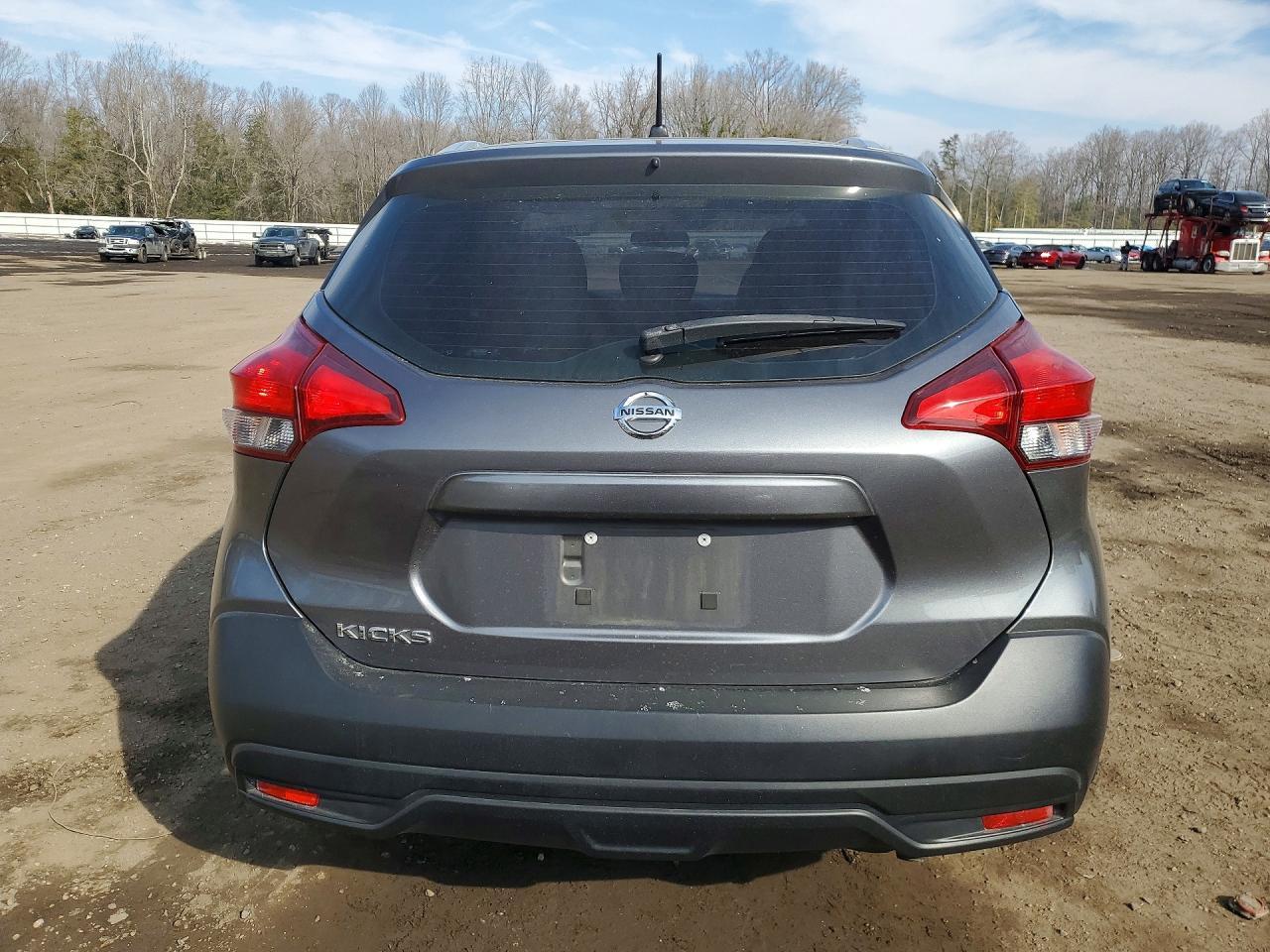 2019 Nissan Kicks S - zdjęcie 6
