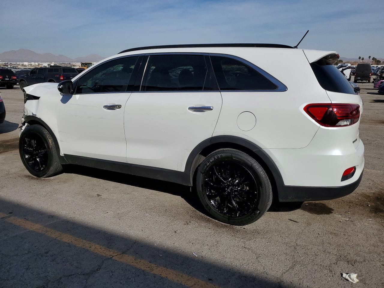 2019 Kia Sorento S V6 - zdjęcie 2