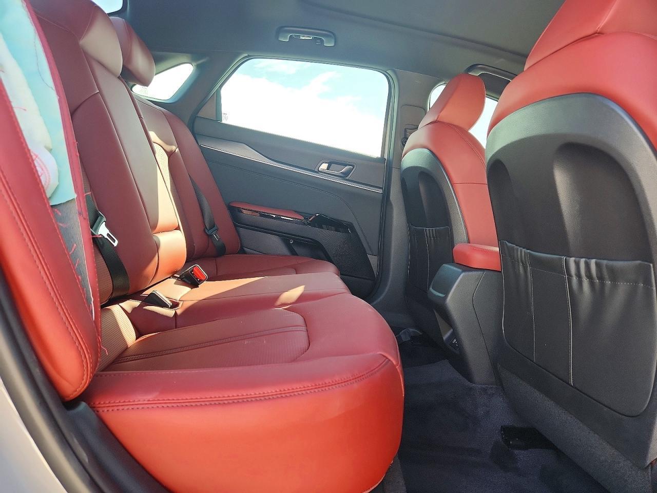 2025 Kia K5 Gt Line - zdjęcie 10