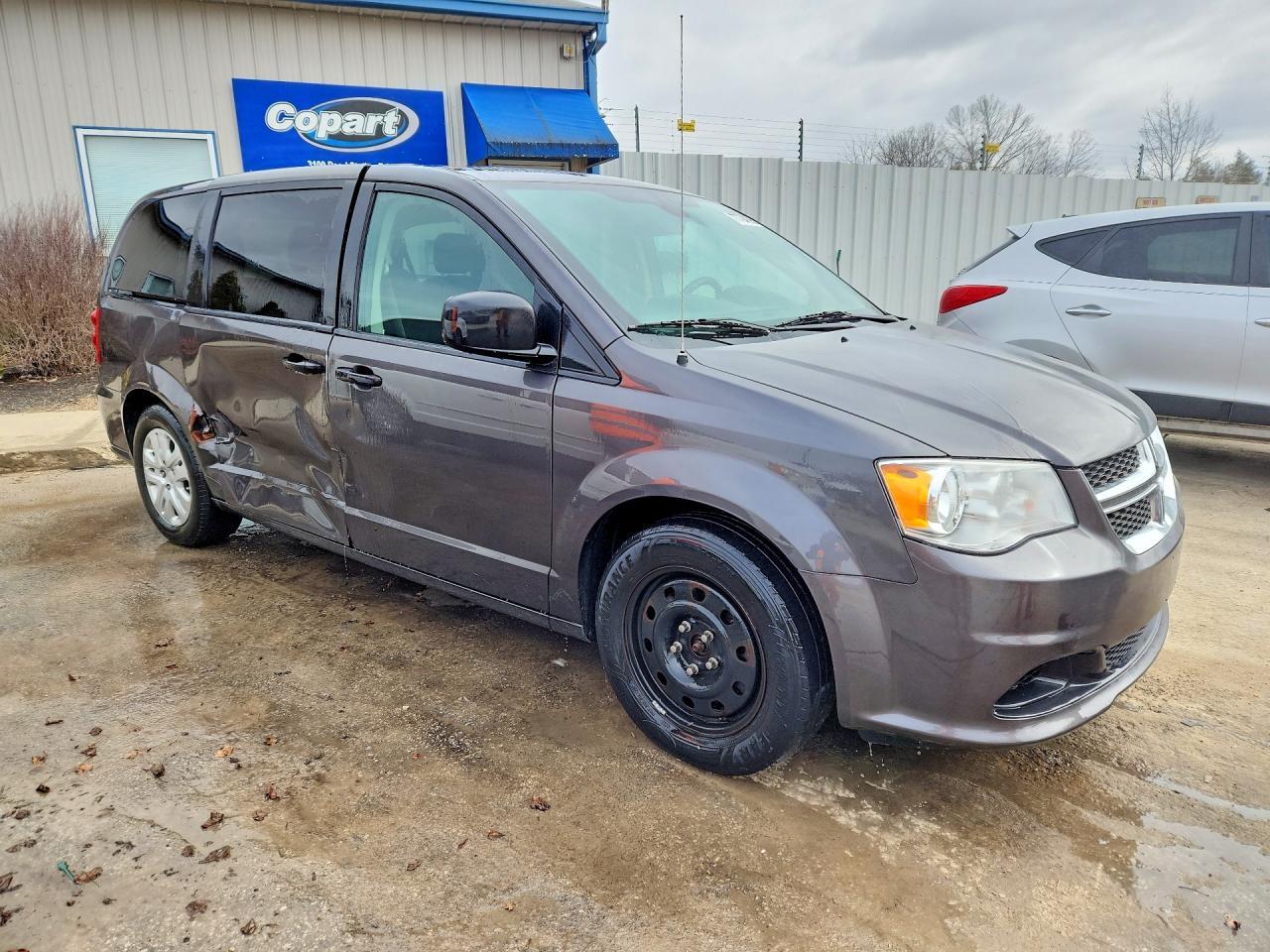2019 Dodge Grand Caravan Se - zdjęcie 4