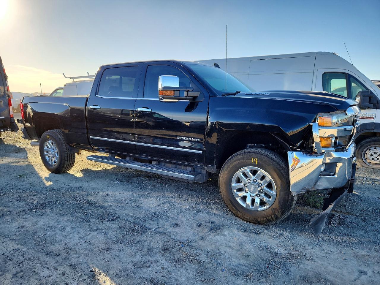 2019 Chevrolet Silverado K2500 Heavy Duty Ltz - zdjęcie 4