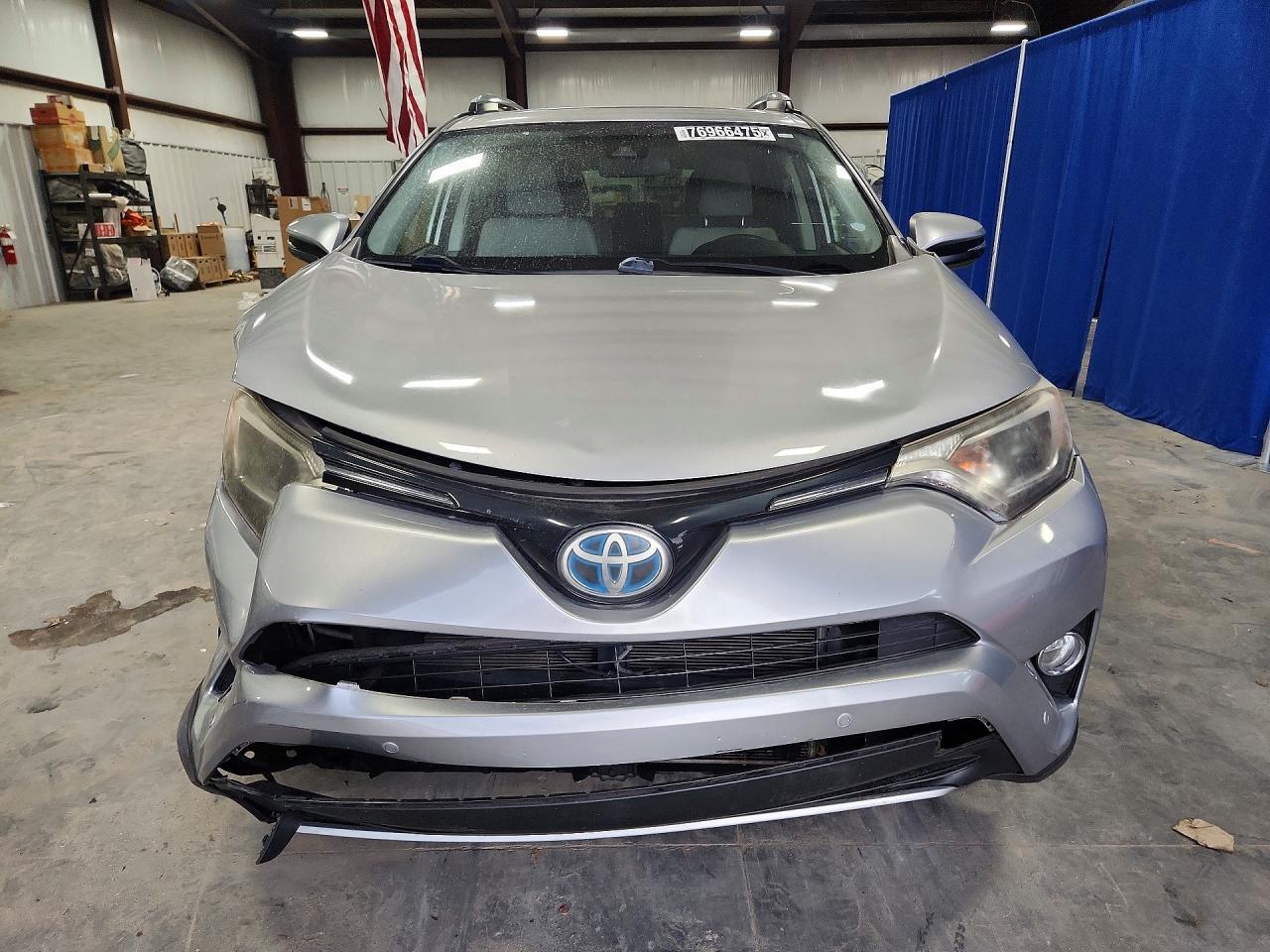 2017 Toyota Rav4 Hv Le - zdjęcie 5