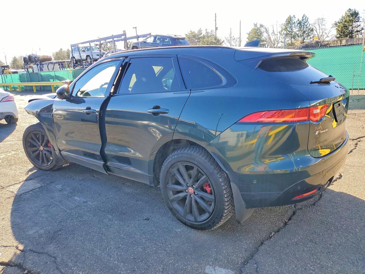 2017 Jaguar F-Pace S - zdjęcie 2