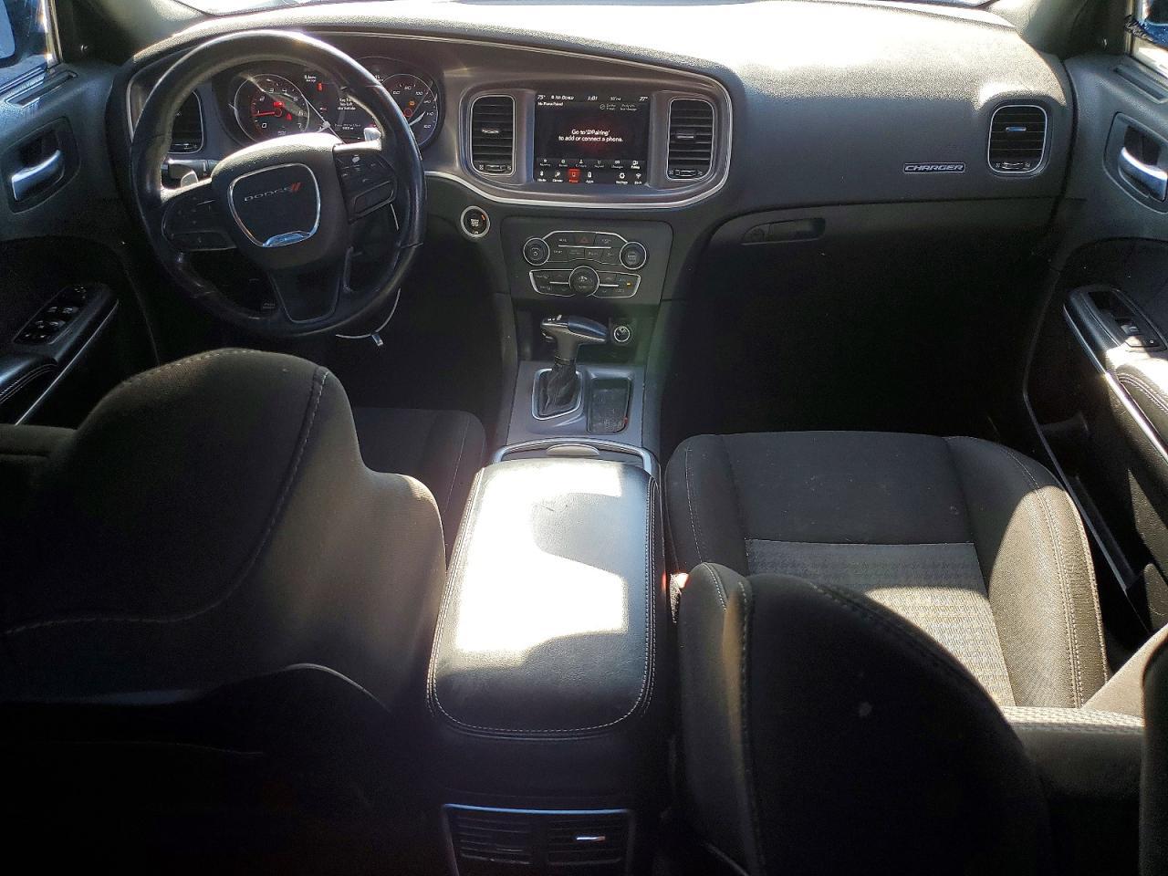 2021 Dodge Charger R/T - zdjęcie 8